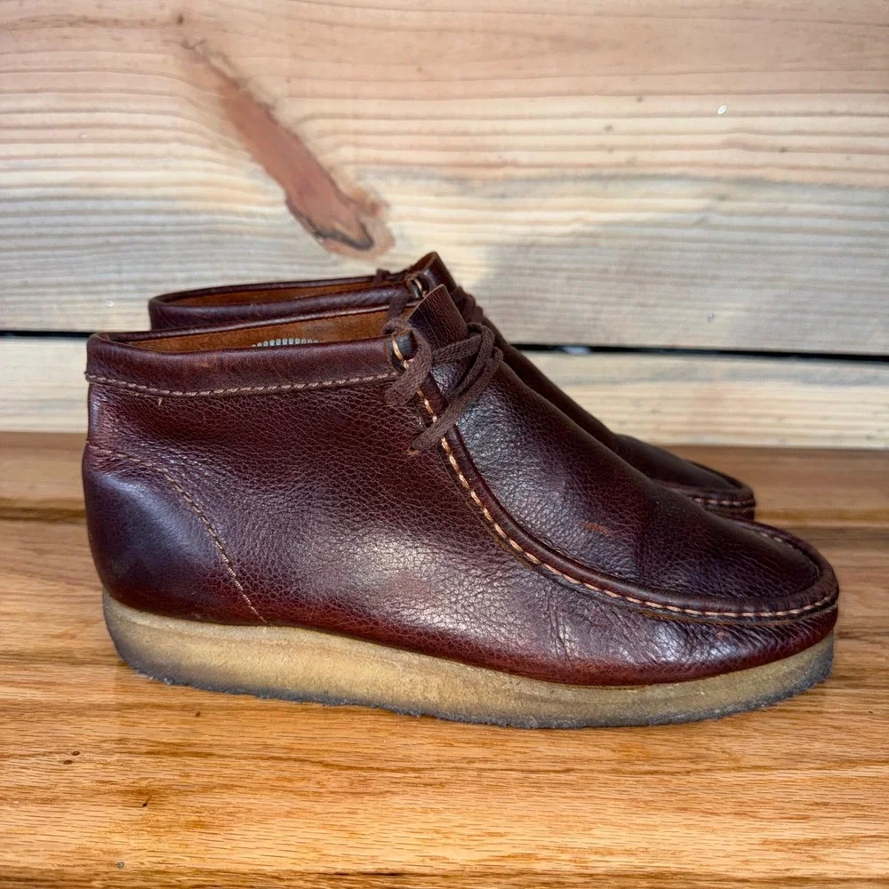 Clarks Originals Men's 10 Chukka Boots Wallabee Dark Brown Pebbled Leather Crepe